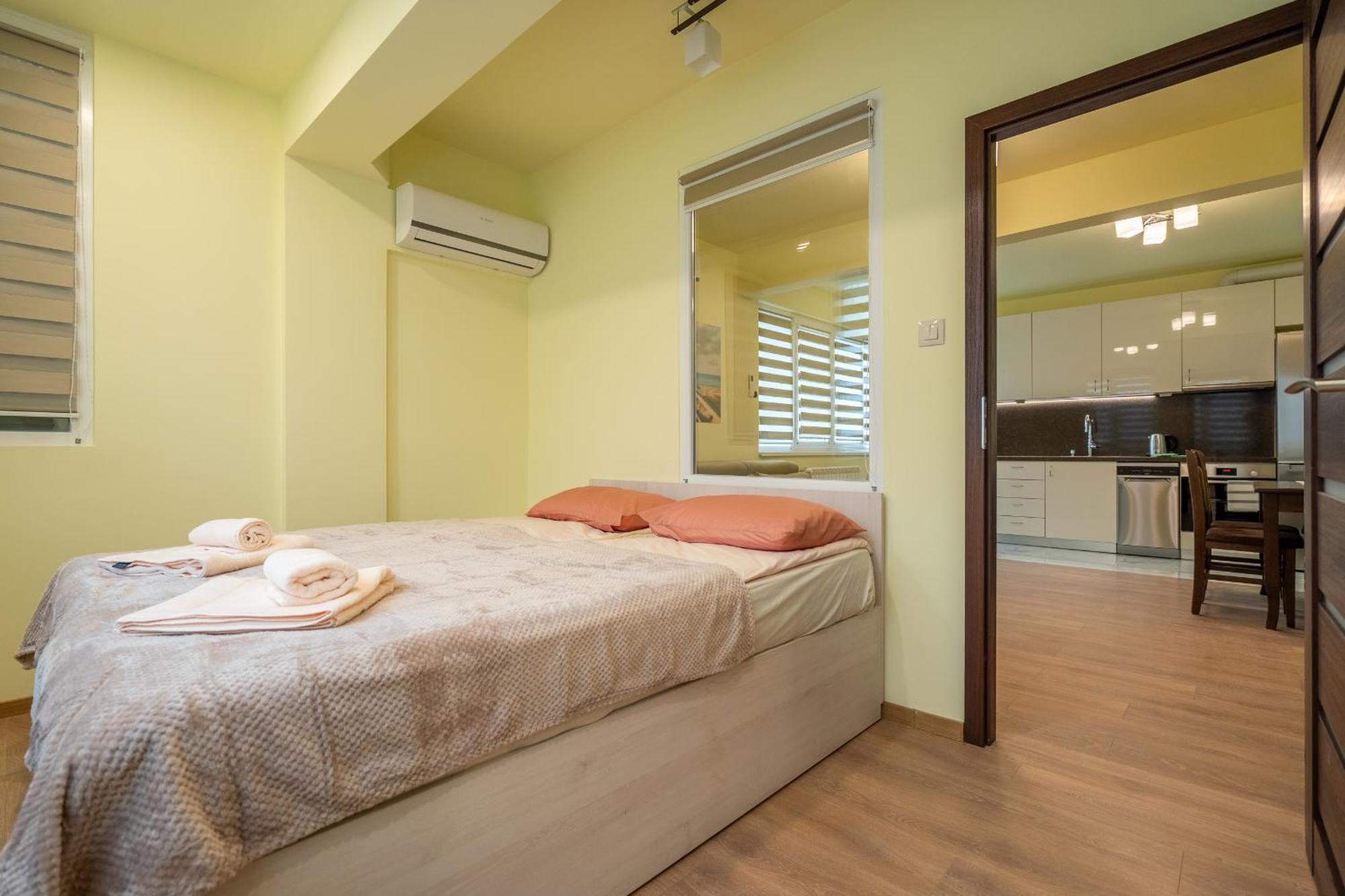 Top Location Central New & Spacious 3 Bdr Apt Medical Academy Σόφια Εξωτερικό φωτογραφία