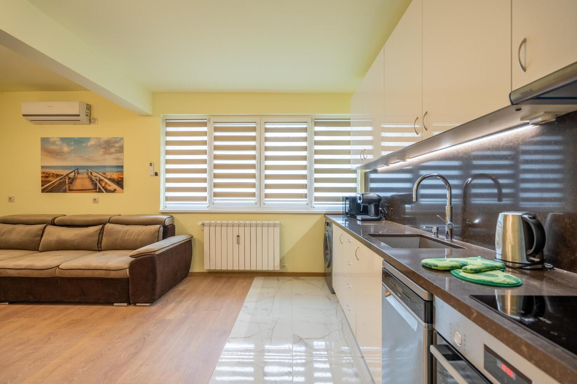 Top Location Central New & Spacious 3 Bdr Apt Medical Academy Σόφια Εξωτερικό φωτογραφία