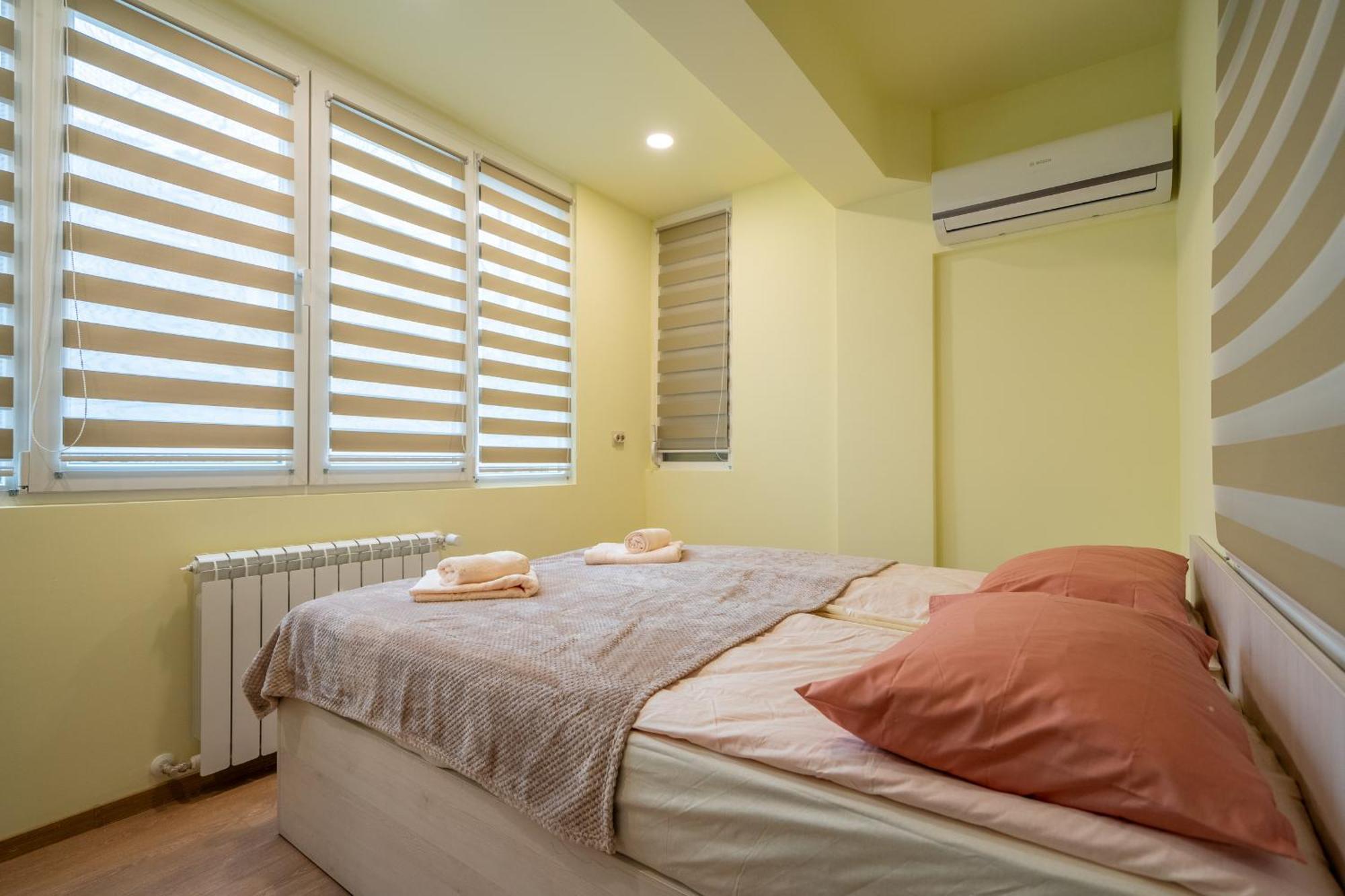 Top Location Central New & Spacious 3 Bdr Apt Medical Academy Σόφια Εξωτερικό φωτογραφία