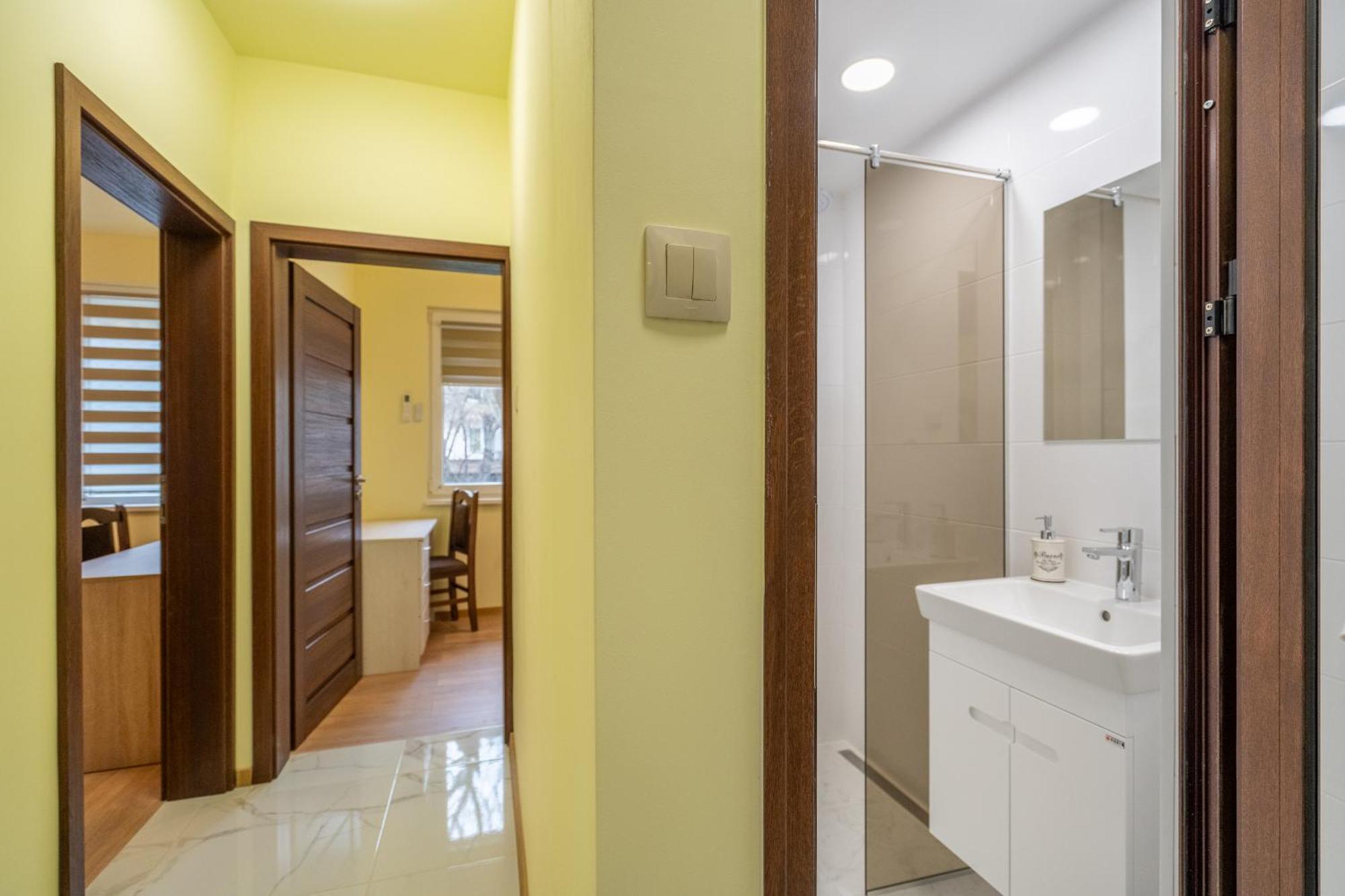 Top Location Central New & Spacious 3 Bdr Apt Medical Academy Σόφια Εξωτερικό φωτογραφία