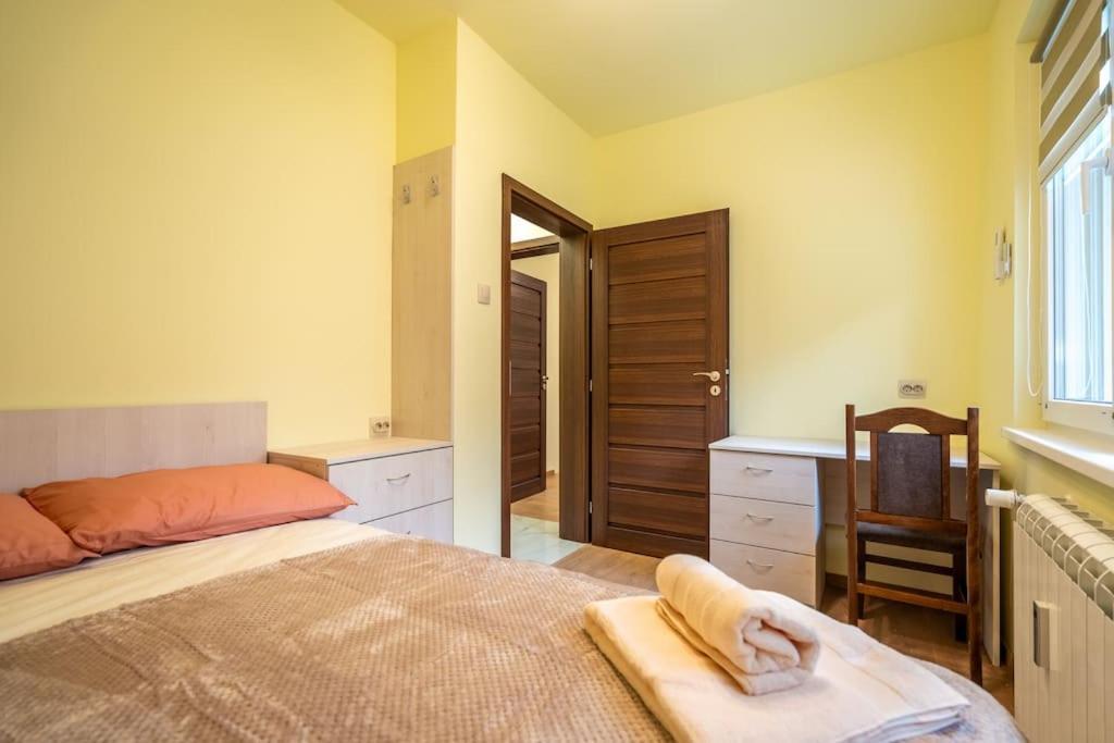 Top Location Central New & Spacious 3 Bdr Apt Medical Academy Σόφια Εξωτερικό φωτογραφία